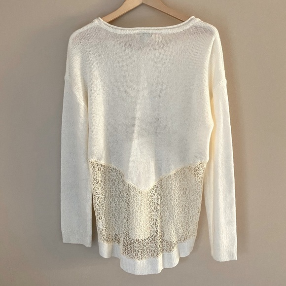 New Lace Detail Pullover Knit Sweater - Picture 7 of 9